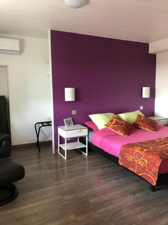 Bed and Breakfast La Ferme Du Bonheur Arbigny Экстерьер фото