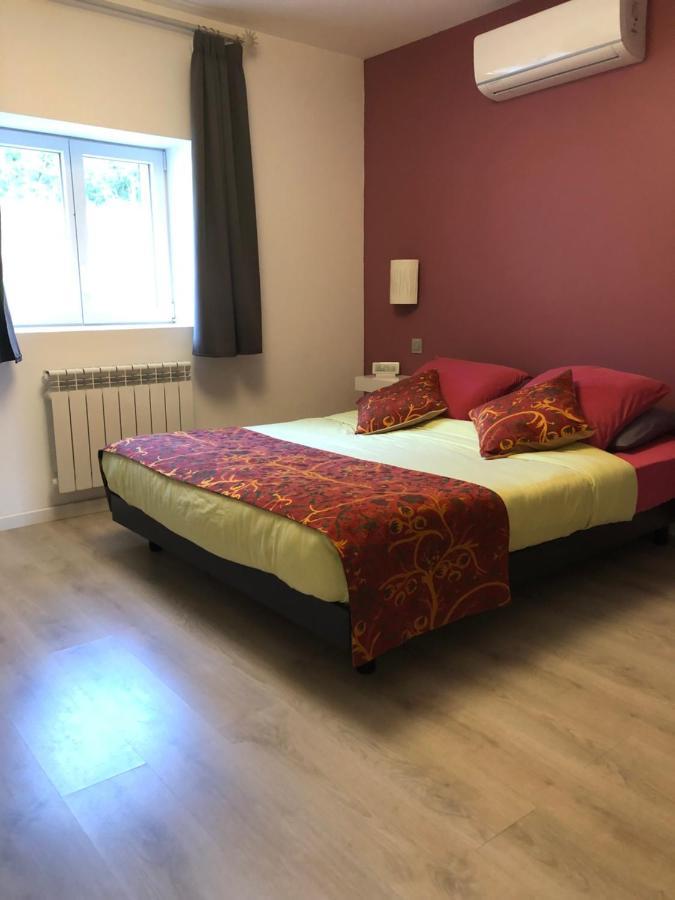 Bed and Breakfast La Ferme Du Bonheur Arbigny Экстерьер фото